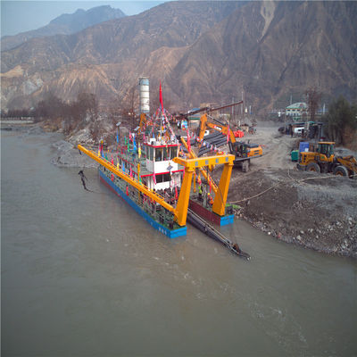 28 Inch Cutter Suction Dredger for 2200m Discharge Distance and Cummins 1000kw Engine