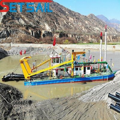 Powerful Diesel Engine Cutter Suction Dredger for Mud Dredging and Sand Extraction