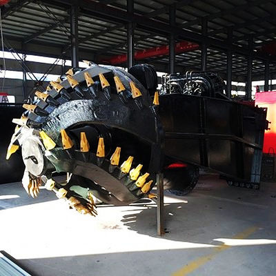Diesel Engine Cutter Suction Dredger with CE Certification and 450-20000m3 Water Flow