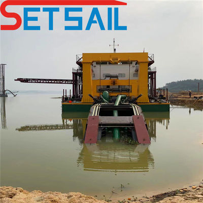 QHCSE-32 Cutter Suction Dredging Equipment with Underwater Pump and Auxiliary Engine Power