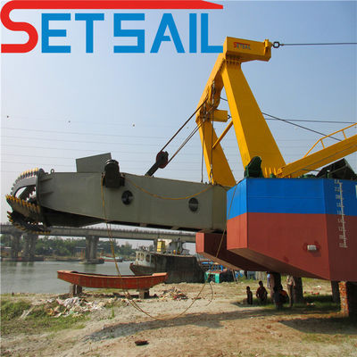 Siemens PLC System Diesel Engine Sand Dredger Used in River for Customized Needs