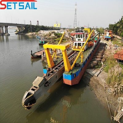 Maximum Capacity 6000m3/Hour Electric Power Cutter Suction Dredger with Underwater Pump