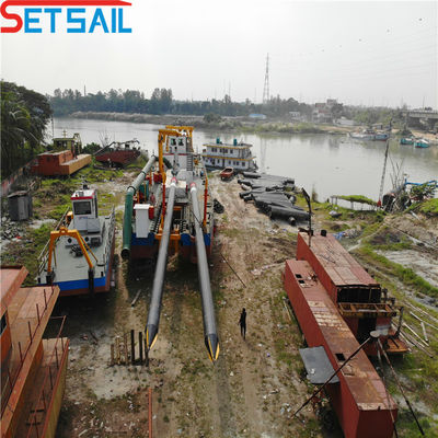 Shijiazhuang Sand Pump 6 Inch Cutter Suction Dredging Ship with and 450m3 Water Flow
