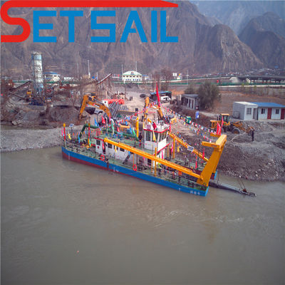 Customizable Cutter Suction Dredger with High Dredging Depth and Hydraulic Winch