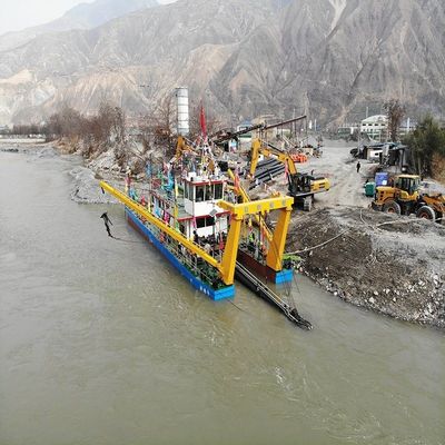 32 Inch Cutter Suction Mud Dredger with 547L Total Fuel Consumption and Diesel Engine