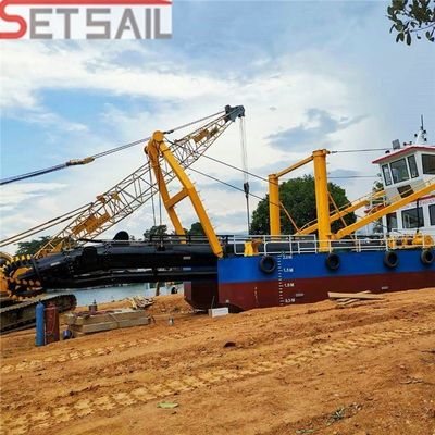 16mm Front Plate Cutter Suction Dredging Sand and Mud Boat with Underwater Pump QHCSB-17