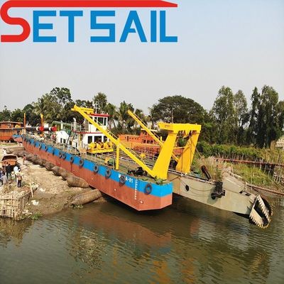 Customized Cummins Diesel Engine 28inch Cutter Suction Dredger for Dredging Operations