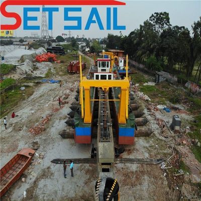 2.2 Meter Height Cutter Suction Dredging Mud Boat with Sand Pump 1500meter Discharge Distance