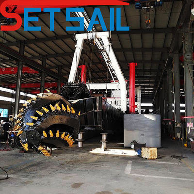 500-2000m Discharge Distance CTS Slot Type Hydraulic System 24 Inch Cutter Suction Dredger