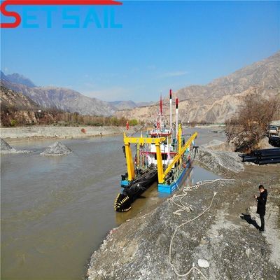Total Length 38m Cutter Sand Dredger with Diesel Engine and Hydraulic Water Flow