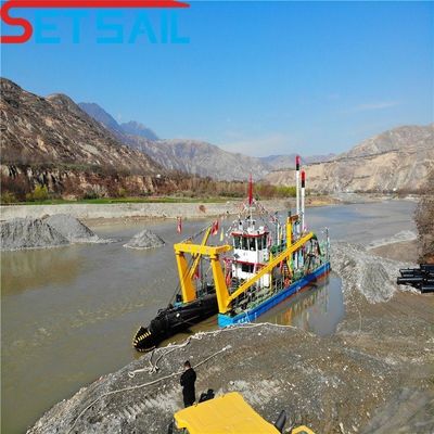 Total Length 38m Cutter Sand Dredger with Diesel Engine and Hydraulic Water Flow