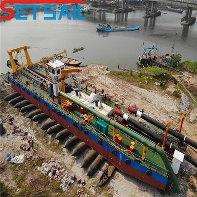 39m Total Length 20inch Water Flow 5000m3 Cutter Suction Dredger with Diesel Engine