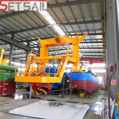 Hydraulic Control System Diesel Engine Power Cutter Suction Sand Dredger with Cyclone