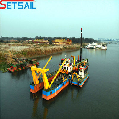 Hydraulic Pump 22 Inch Cutter Suction Mud Dredger with 40 Kw Cumins and Stanford