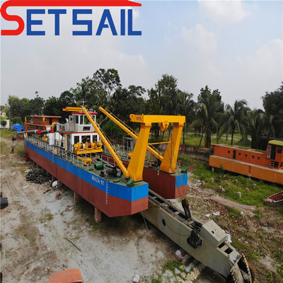 QHCSD-467 Slot Type 18 Inch Cutter Suction Dredging Ship with Diesel Engine and Pump