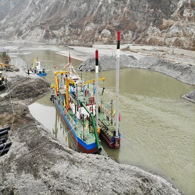 Customized Request Set Sail Cutter Suction Sand Dreger Barge with 170kw Diesel Engine