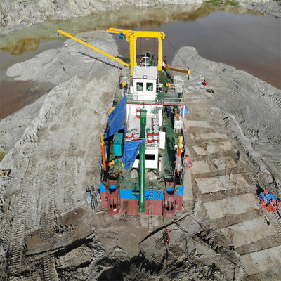 180000.000kg Gross Weight Cutter Suction Dredger with 1000m3/H Engine Power Capacity