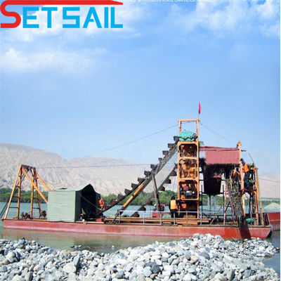 24m-38m Total Length River Gold Dredger with 5.5kw-20kw Power and Durable Durm Screen