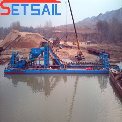 Chain Bucket River Diamond Dredger with Jigging Machine 380V Voltage and 30-Day Refund