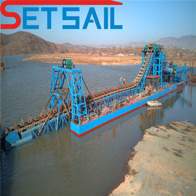 Chain Bucket River Sand Gold Machine with Agitation Chute within 23m-49m Hull Dimension