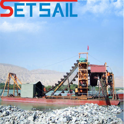 Width 4.5m-10m Customized Chain Bucket River Gold Mining Dredger with Agitation Chute