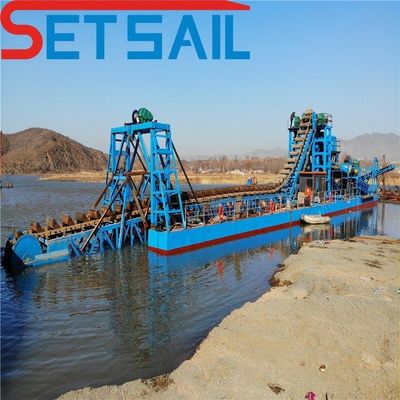 Hull Chain Bucket Gold Mining Boat with 1.4mx1.2m-2.6mx1.5m Drum Screen Length .Diameter