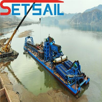 Hull Chain Bucket Gold Mining Boat with 1.4mx1.2m-2.6mx1.5m Drum Screen Length .Diameter