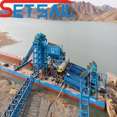 Hull Chain Bucket Gold Mining Boat with 1.4mx1.2m-2.6mx1.5m Drum Screen Length .Diameter