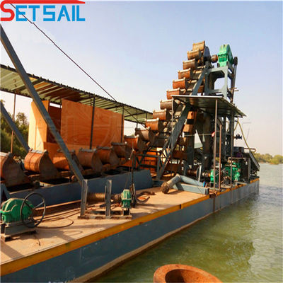 Steady Performance Chain Bucket Gold Dredger with Agitation Chute Precise Gold Recovery