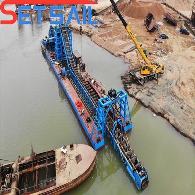Gold Mining Equipment Used in River with 1.4mx1.2m-2.6mx1.5m Drum Screen Length .Diameter
