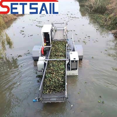 7.5-50m3 Capacity Water Hyacinth Harvesting Machine for High Loading Capacity
