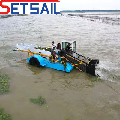 Weed Harvester Garbage Collection Boat with Working Speed 3.5-5kn/H Draft 0.55m-2m