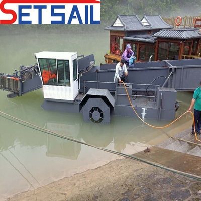 Draft 0.55m-2m Aquatic Weed Harvesting Machine with Working Speed of 3.5-5kn/H